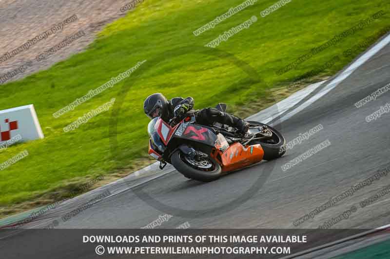 donington no limits trackday;donington park photographs;donington trackday photographs;no limits trackdays;peter wileman photography;trackday digital images;trackday photos